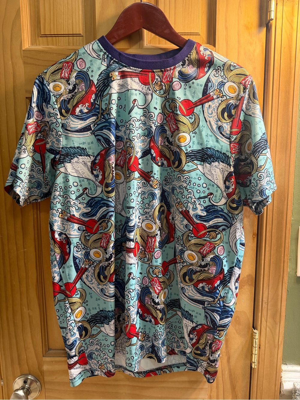 Fresh Prints of Tokyo Light Blue Short-Sleeve Graphic Tee with Crane &Wave Motif
